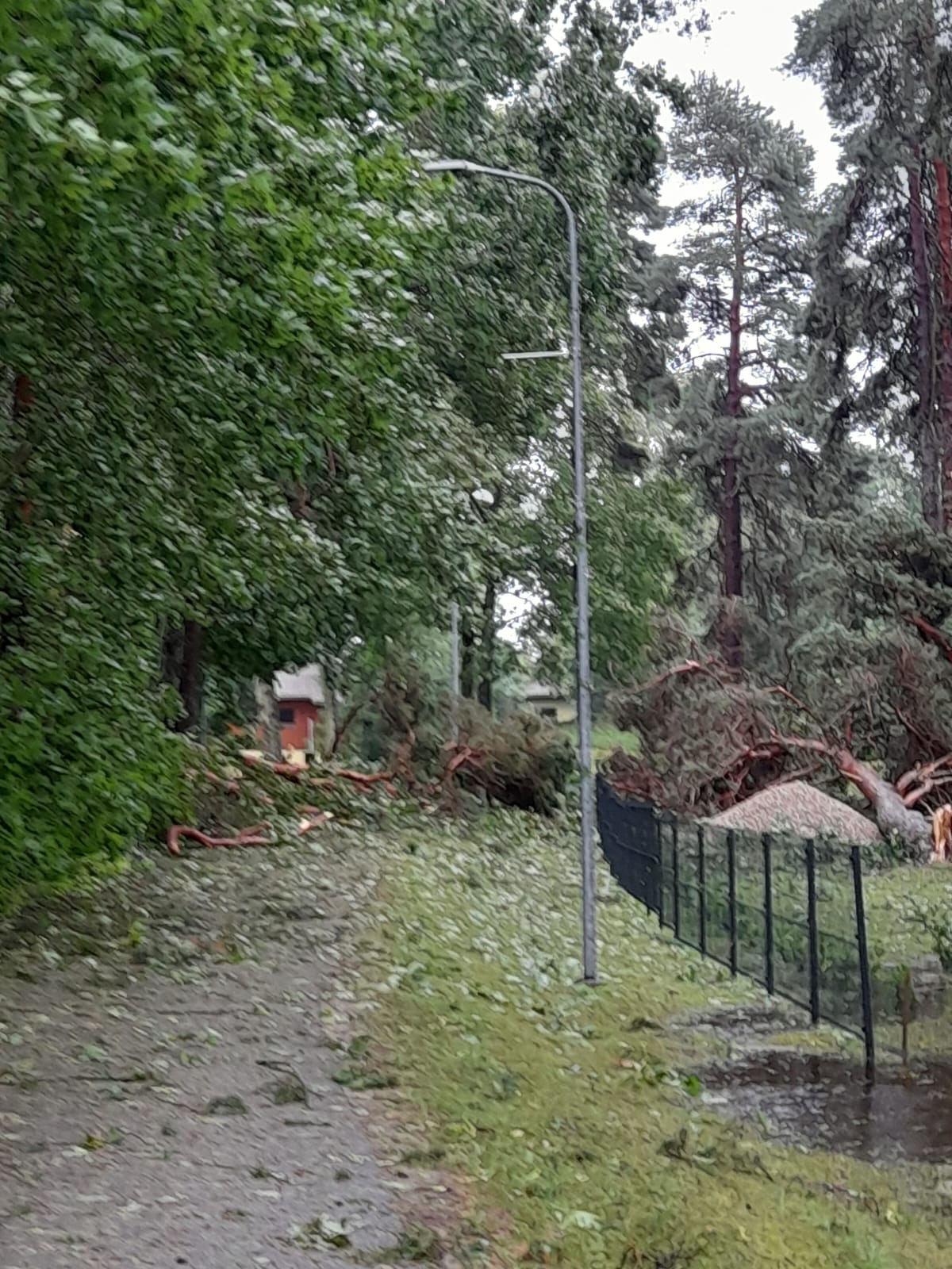 Vētras postījumi Spuņciemā