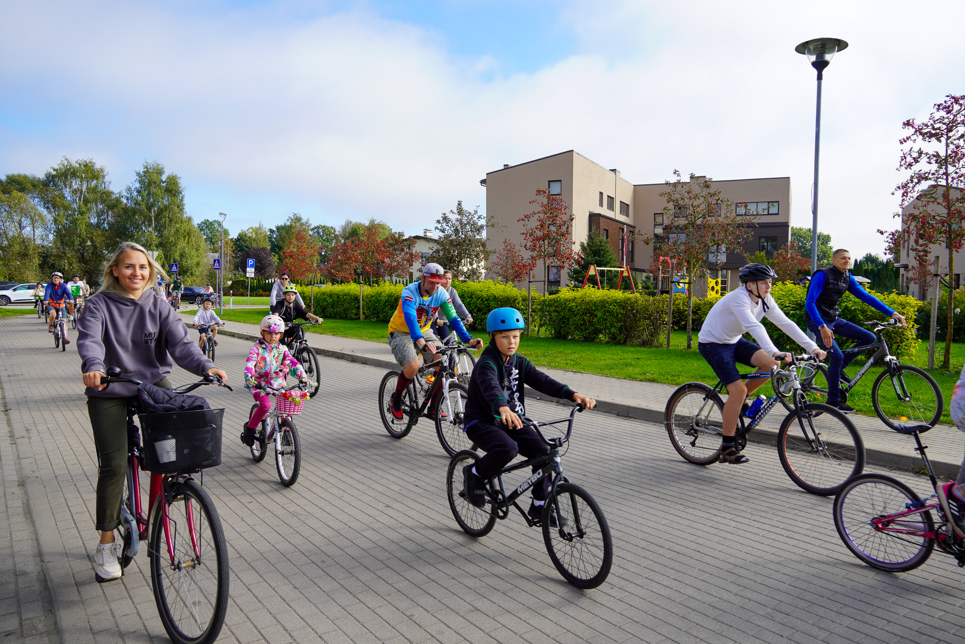 Ar krāšņu velo ballīti noslēgta Aktīvā tūrisma sezona Mārupes novadā!