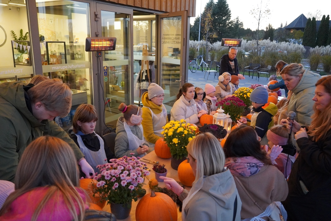 Ķirbju laternu gatavošanas meistarklase | 25.10.2024.