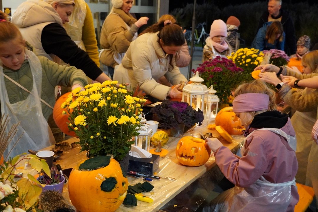 Ķirbju laternu gatavošanas meistarklase | 25.10.2024.