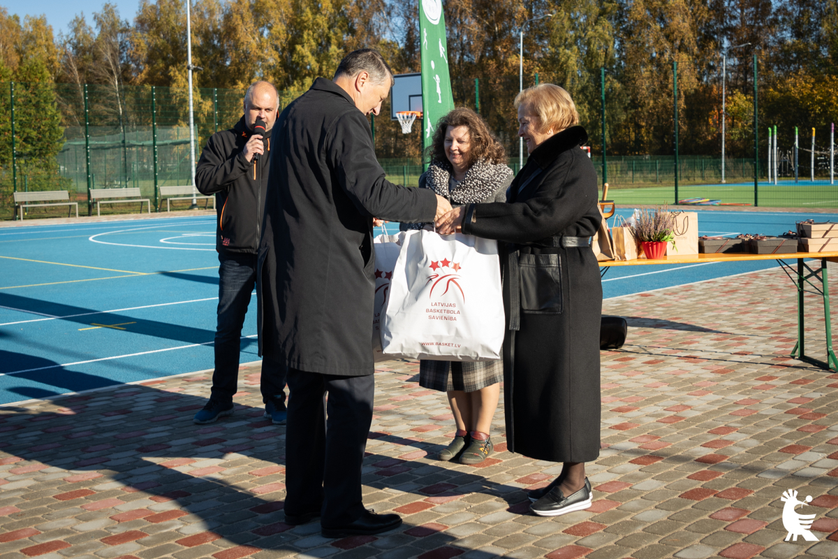 Jaunmārupes pamatskolas sporta laukuma atklāšana