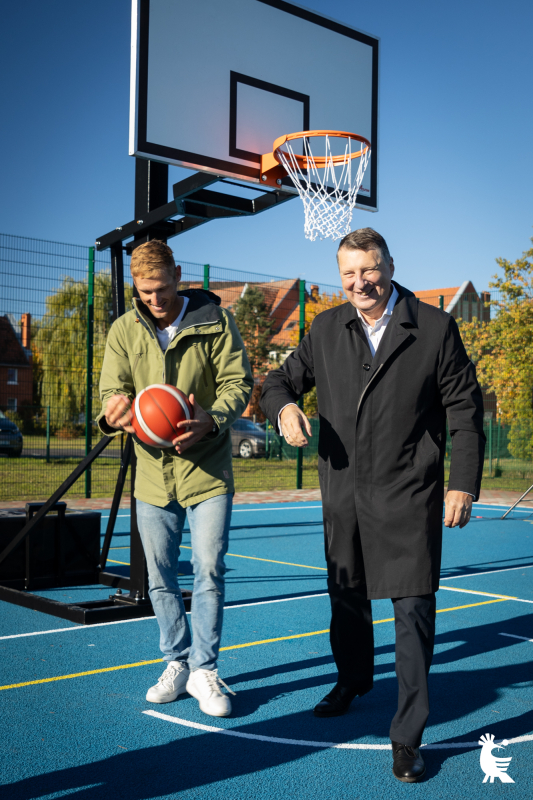 Jaunmārupes pamatskolas sporta laukuma atklāšana