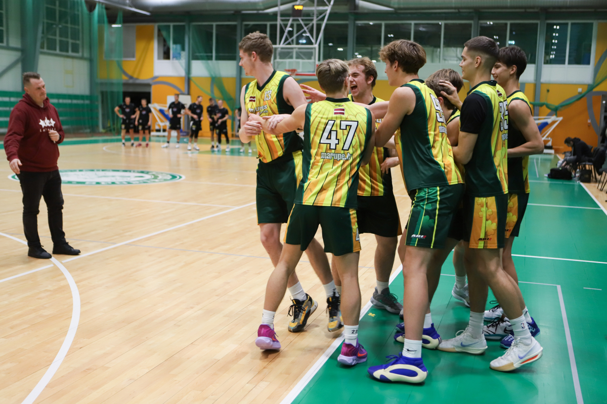 Reģionālās basketbola līgas spēle Mārupē. "Mārupes SC" : BK "Jaunpils